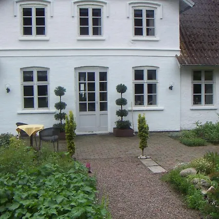 Bed & Breakfast Kvisthoej *